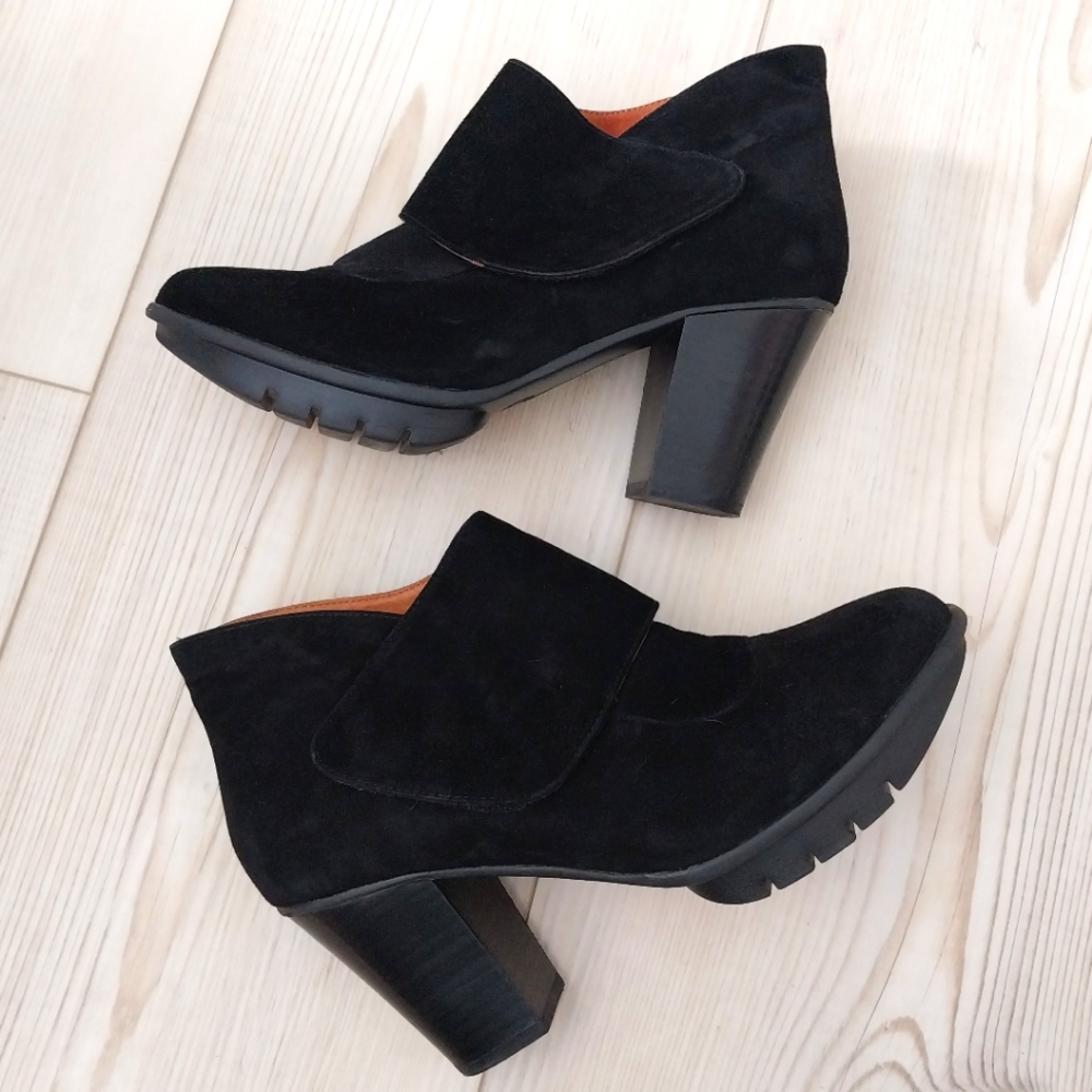L'amour Des Pieds Eviemae Booties